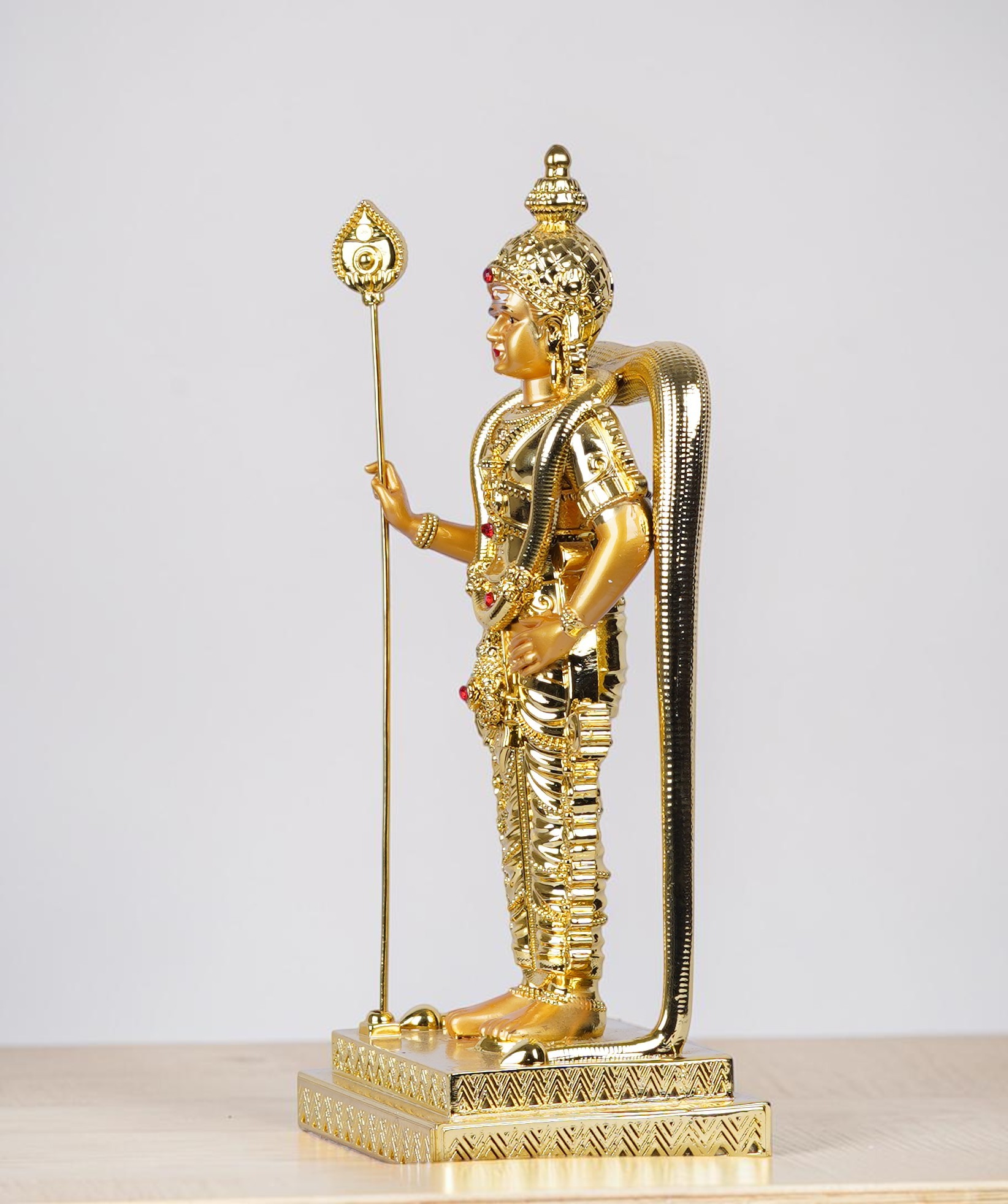 Murugan Gold Statue 001 view 3