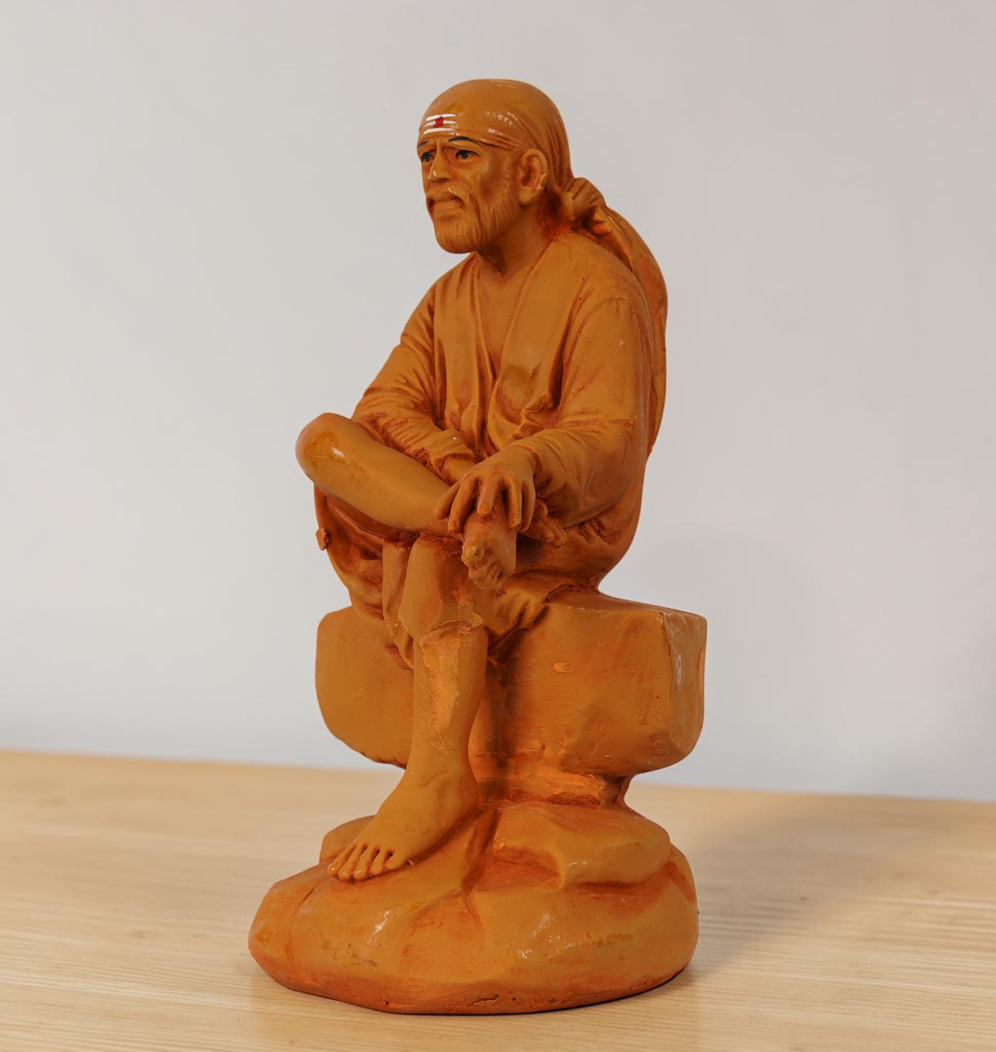 Sai Baba Statue view 2