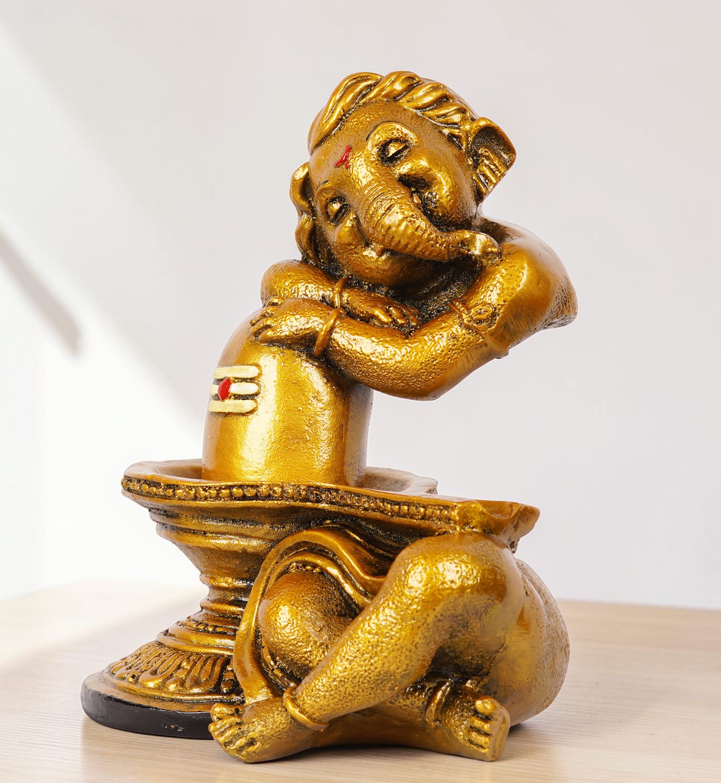 Vinayagar And Siva Lingam Statue view 2