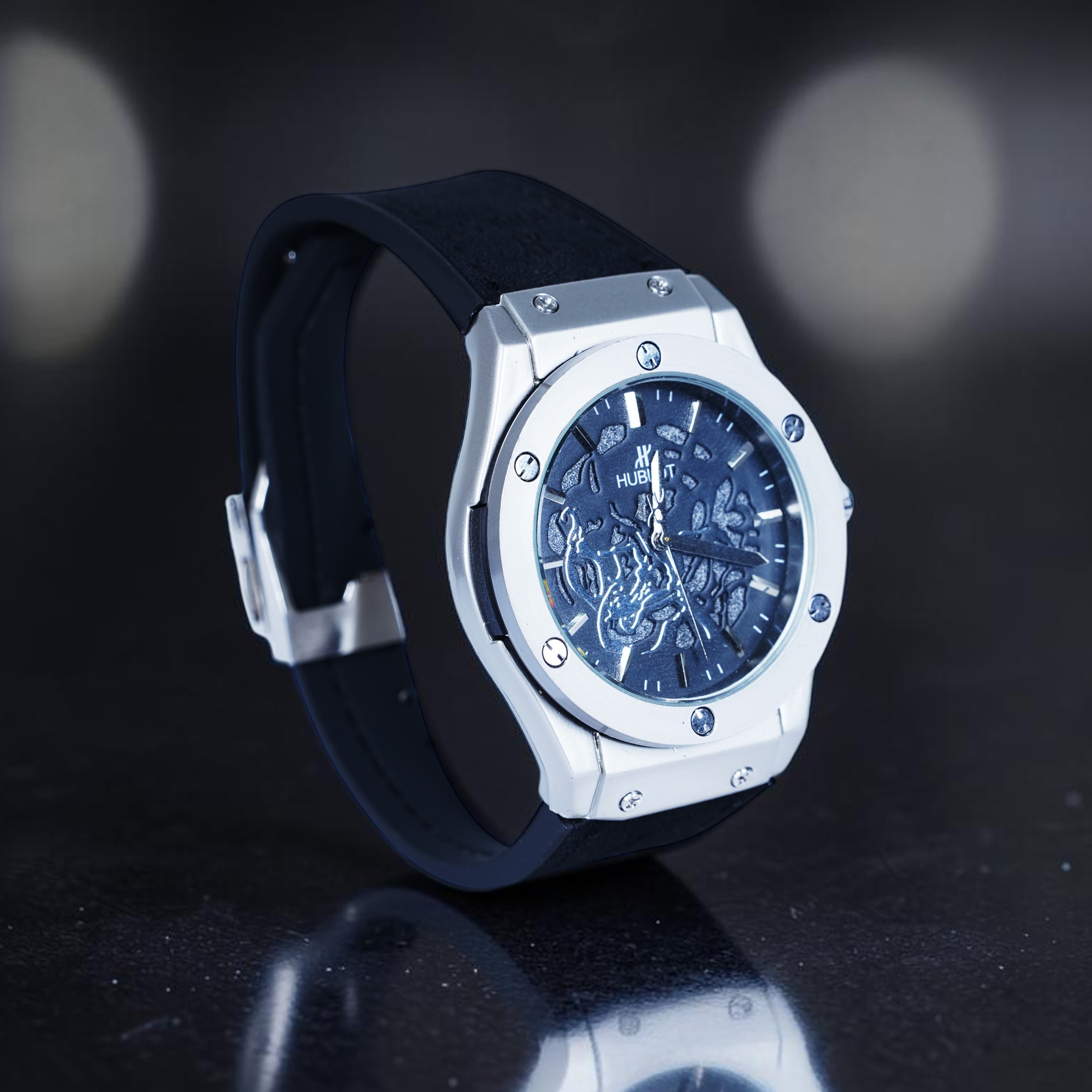 Hublot Big Bang watch (black silicone strap) view 2