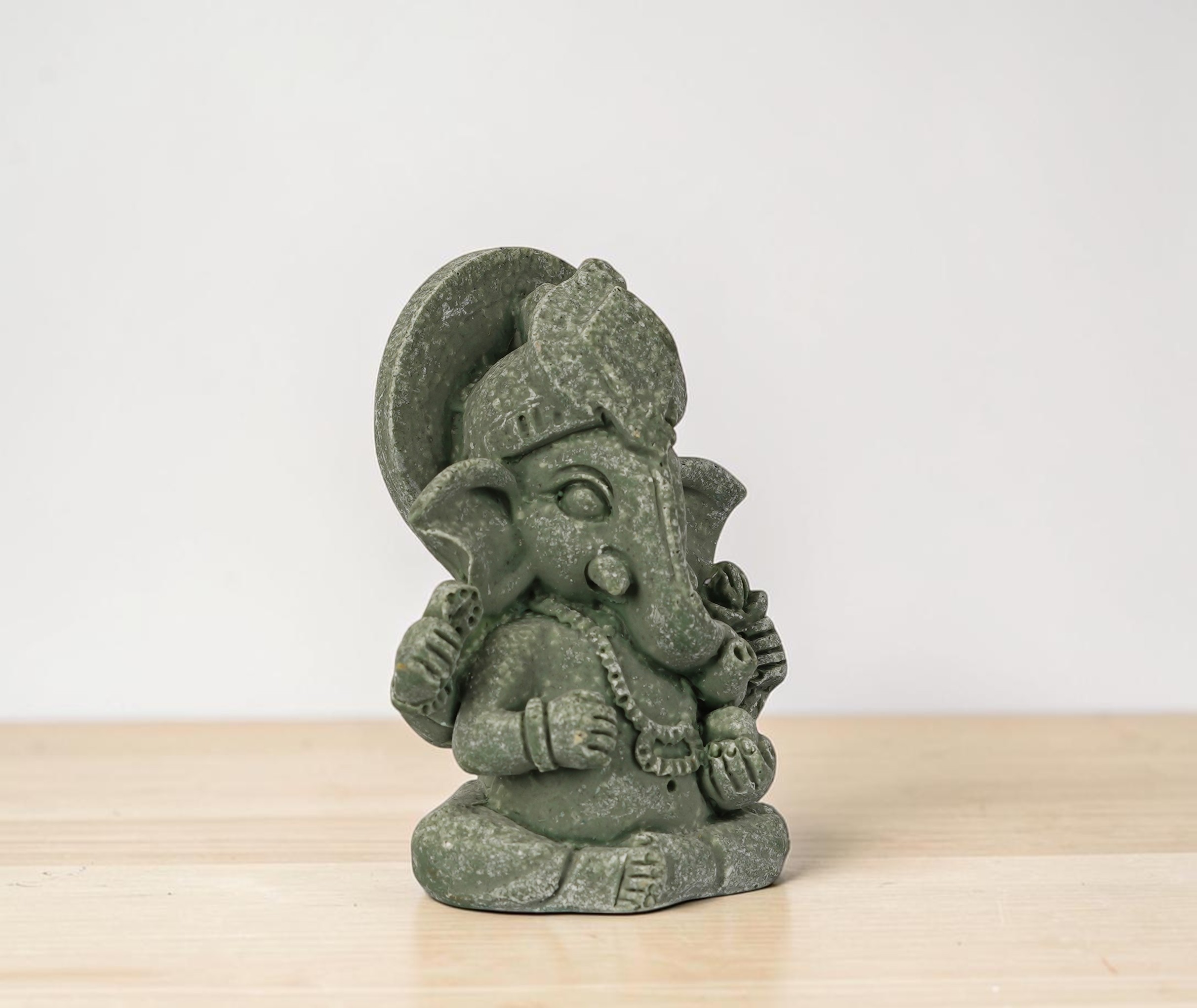 Vinayagar Statue 004 view 3